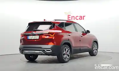 Kia Seltos 2022 1.6 Автомат в Москве № 19015, миниатюра 2