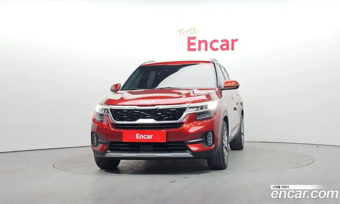 Kia Seltos 2022 1.6 Автомат в Москве № 19015, фото 3