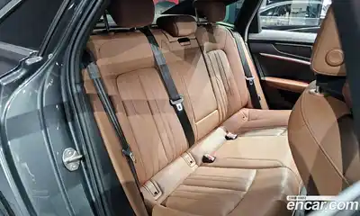 Audi A6 2023 2.0 Автомат в Москве № 191590, миниатюра 12