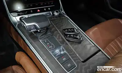 Audi A6 2023 2.0 Автомат в Москве № 191590, миниатюра 9