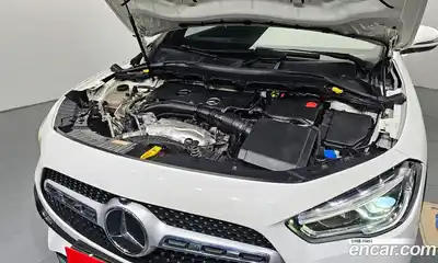 Mercedes-Benz GLA-Class 2021 2.0 Автомат в Москве № 192092, миниатюра 6