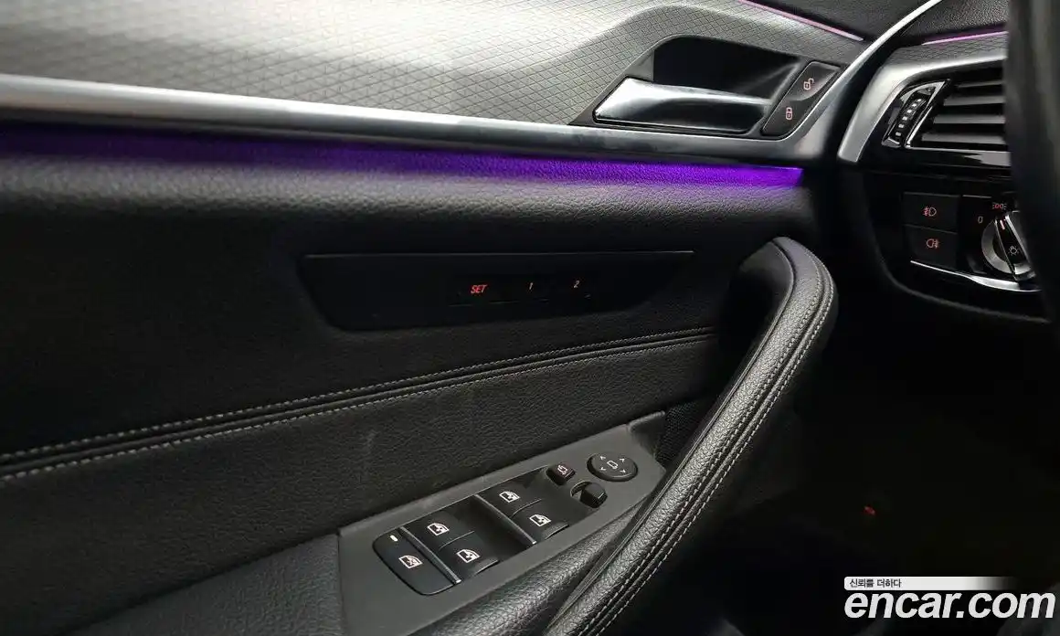 BMW 5-Series 2018 2.0 Автомат в Москве № 193201, фото 17