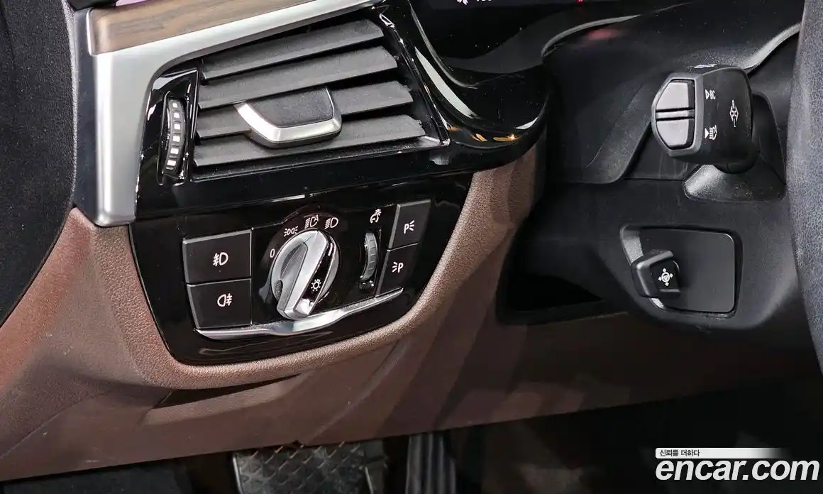 BMW 5-Series 2020 2.0 Автомат в Москве № 193319, фото 14