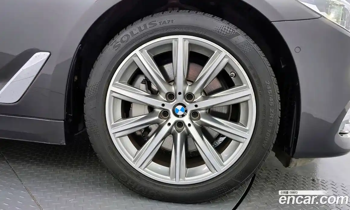 BMW 5-Series 2020 2.0 Автомат в Москве № 193319, фото 5