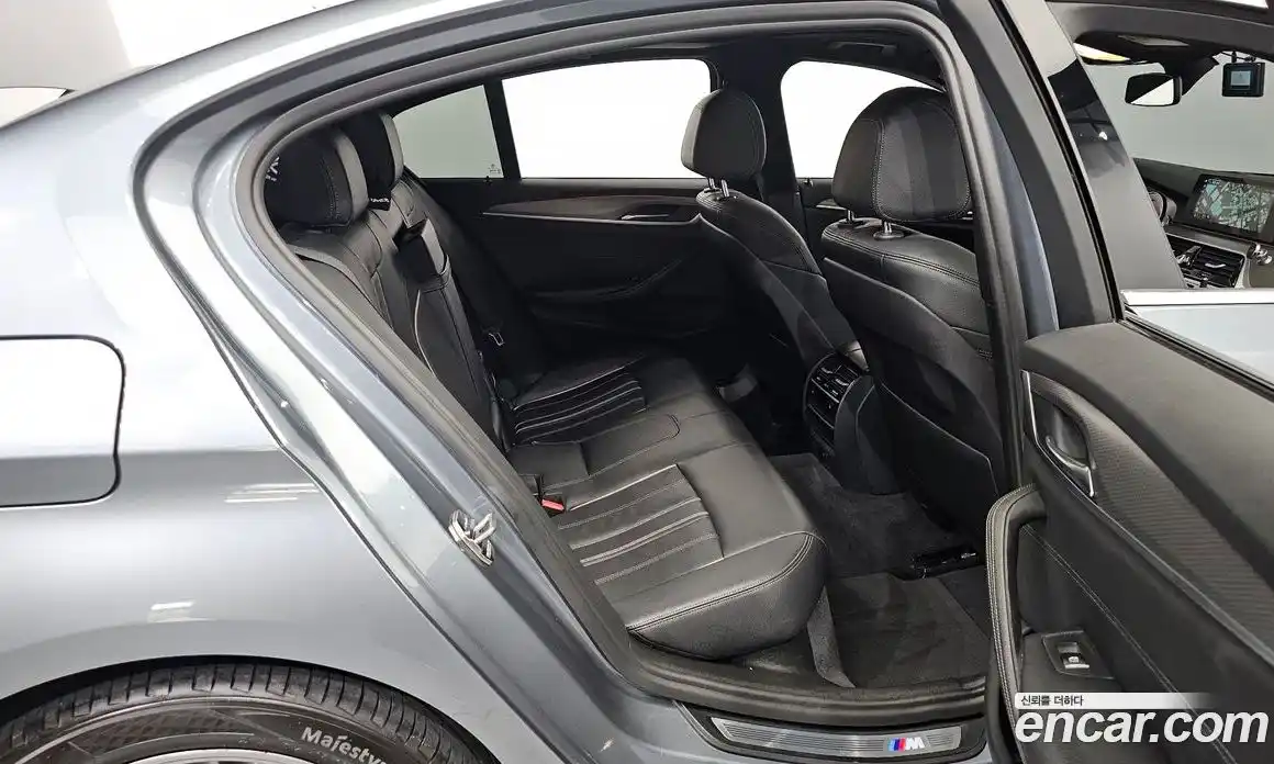 BMW 5-Series 2018 2.0 Автомат в Москве № 193339, фото 12