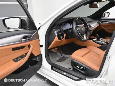 BMW 5-Series 2017 2.0 Автомат в Москве № 193381, миниатюра 11