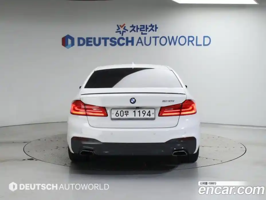 BMW 5-Series 2017 2.0 Автомат в Москве № 193381, фото 4