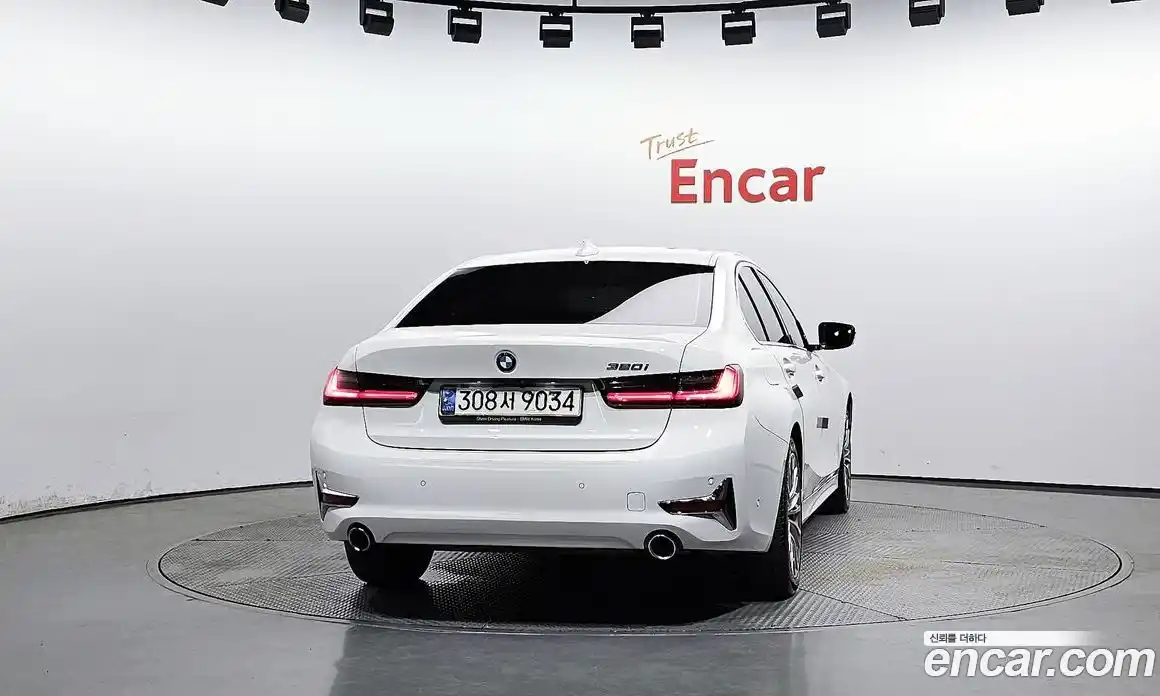 BMW 3-Series 2021 2.0 Автомат в Москве № 193383, фото 4