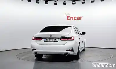 BMW 3-Series 2021 2.0 Автомат в Москве № 193383, миниатюра 4