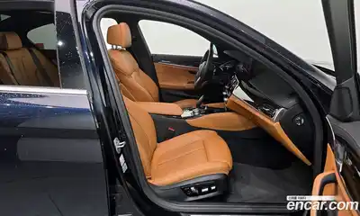 BMW 5-Series 2021 2.0 Автомат в Москве № 193404, миниатюра 11