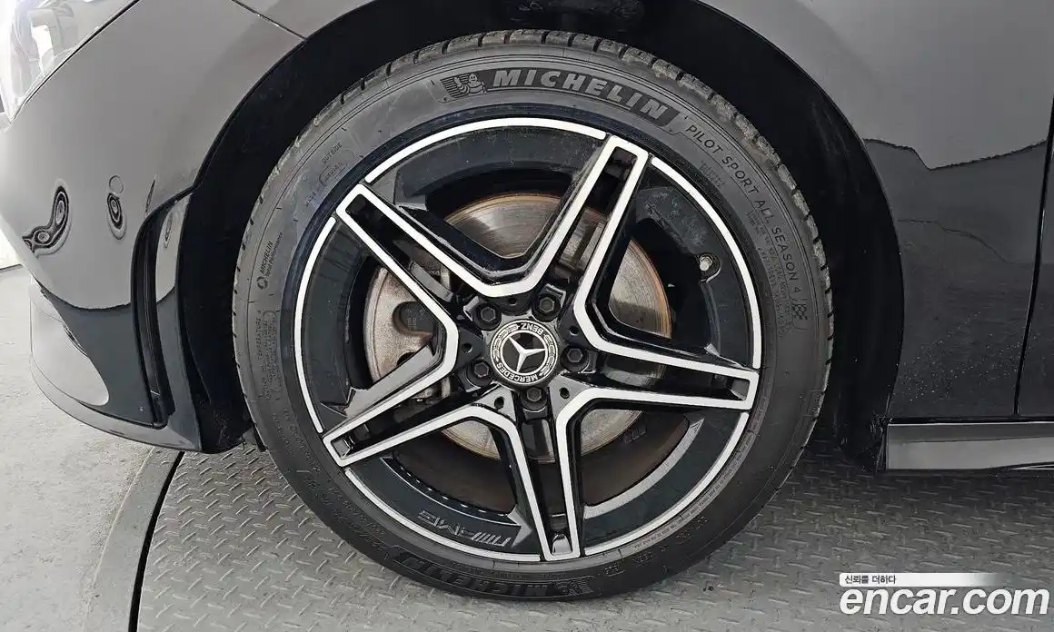 Mercedes-Benz CLA-Class 2021 2.0 Автомат в Москве № 193983, фото 5