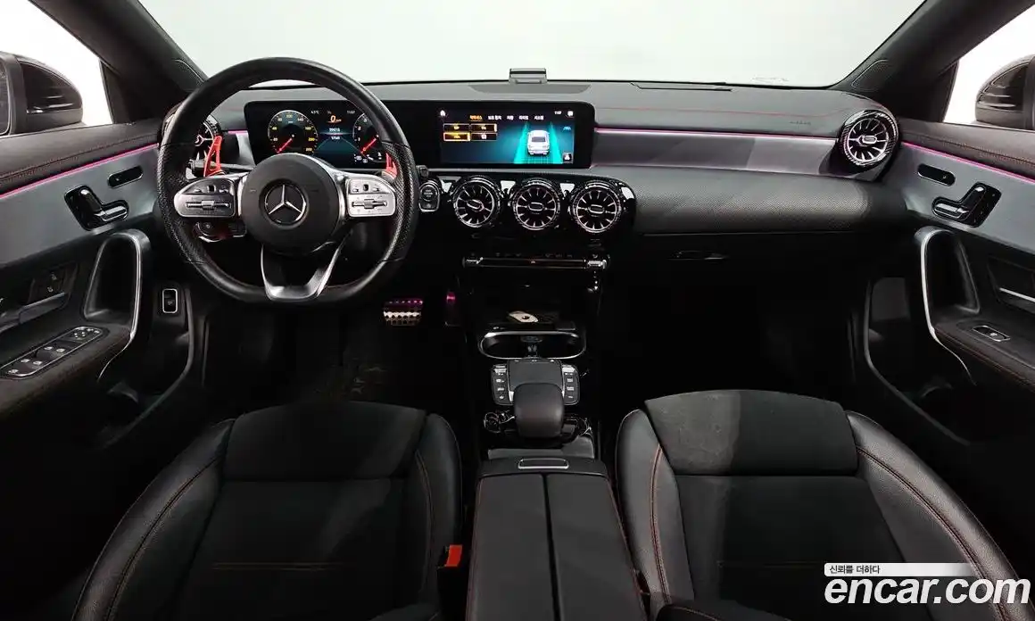 Mercedes-Benz CLA-Class 2021 2.0 Автомат в Москве № 193983, фото 7