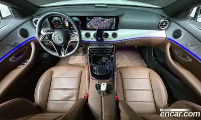 Mercedes-Benz E-Class 2021 2.0 Автомат в Москве № 194155, миниатюра 7