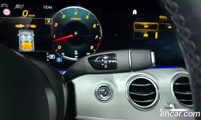 Mercedes-Benz E-Class 2021 2.0 Автомат в Москве № 194155, миниатюра 9