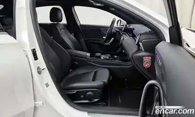 Mercedes-Benz A-Class 2020 2.0 Автомат в Москве № 195392, миниатюра 11