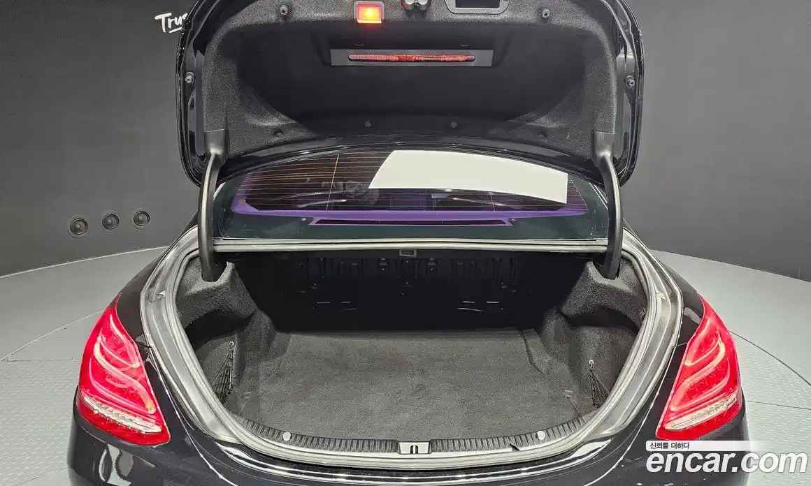 Mercedes-Benz C-Class 2017 1.6 Автомат в Москве № 195444, фото 20