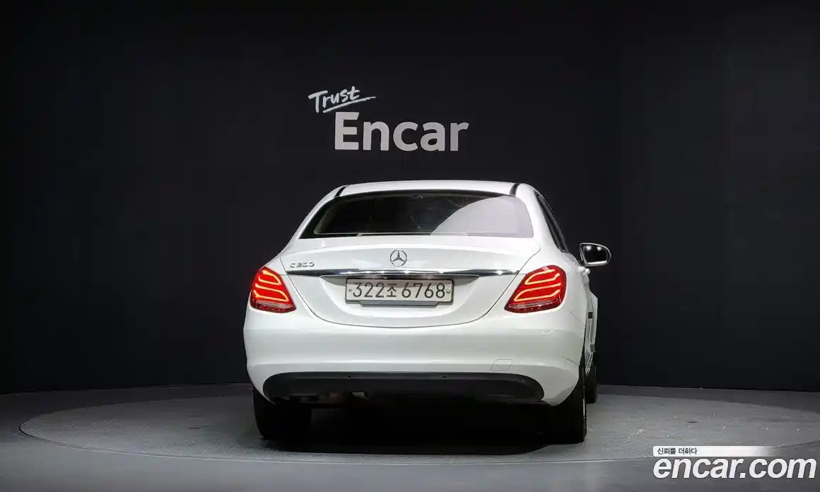 Mercedes-Benz C-Class 2016 2.0 Автомат в Москве № 195711, фото 4