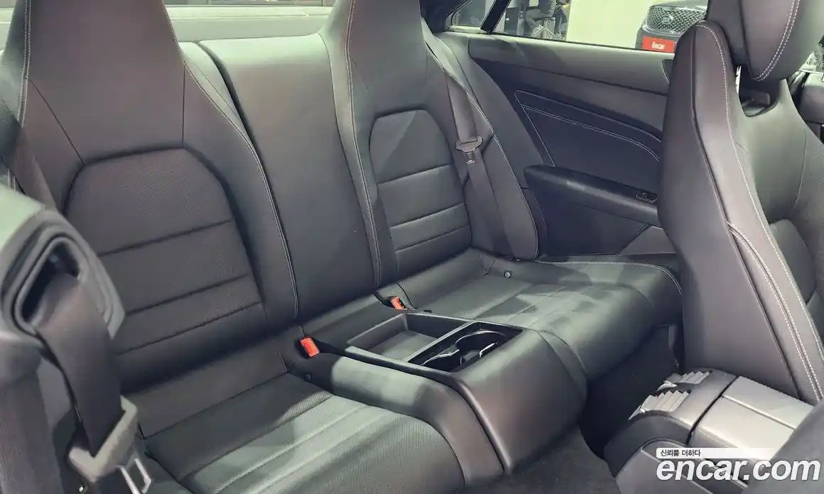 Mercedes-Benz E-Class 2014 2.0 Автомат в Москве № 195724, фото 12