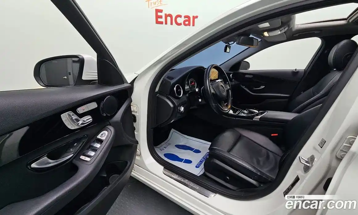 Mercedes-Benz C-Class 2016 2.0 Автомат в Москве № 195729, фото 10