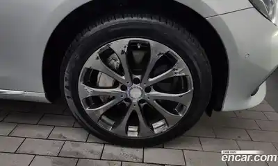 Mercedes-Benz E-Class 2017 2.0 Автомат в Москве № 195756, миниатюра 5