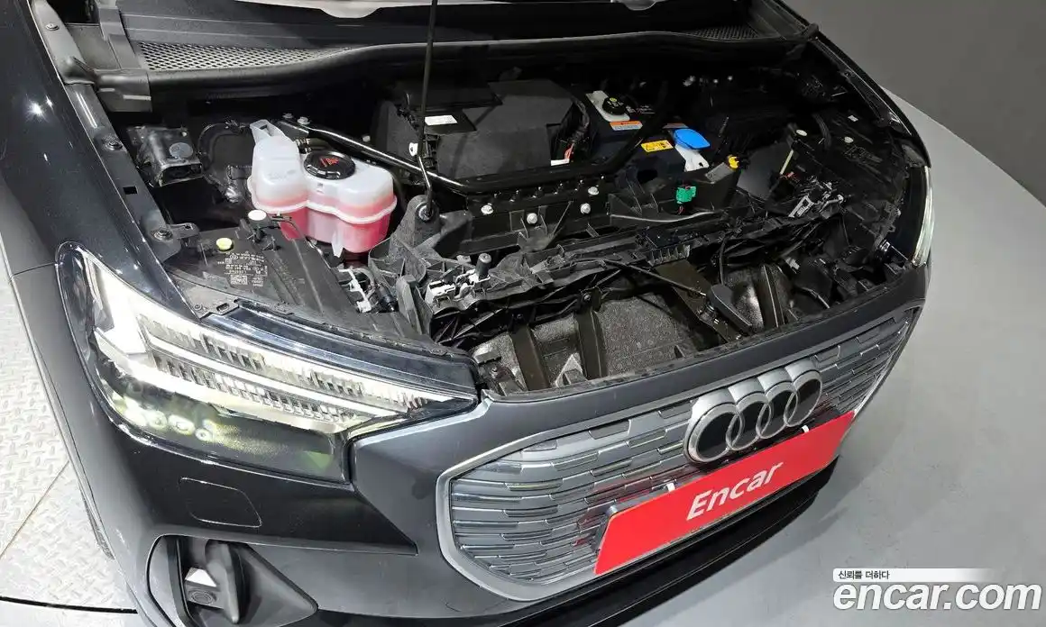 Audi Q4 e-tron 2022 0.2 Автомат в Москве № 196616, фото 6