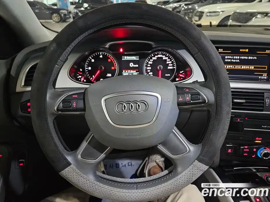 Audi A4 2015 2.0 Автомат в Москве № 196776, фото 13
