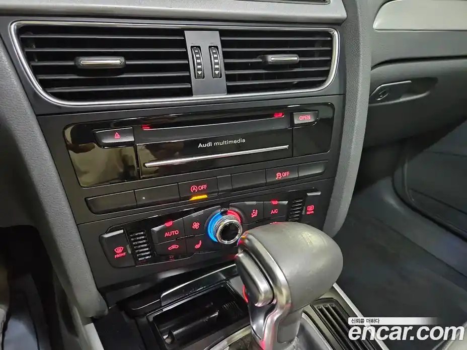 Audi A4 2015 2.0 Автомат в Москве № 196776, фото 18