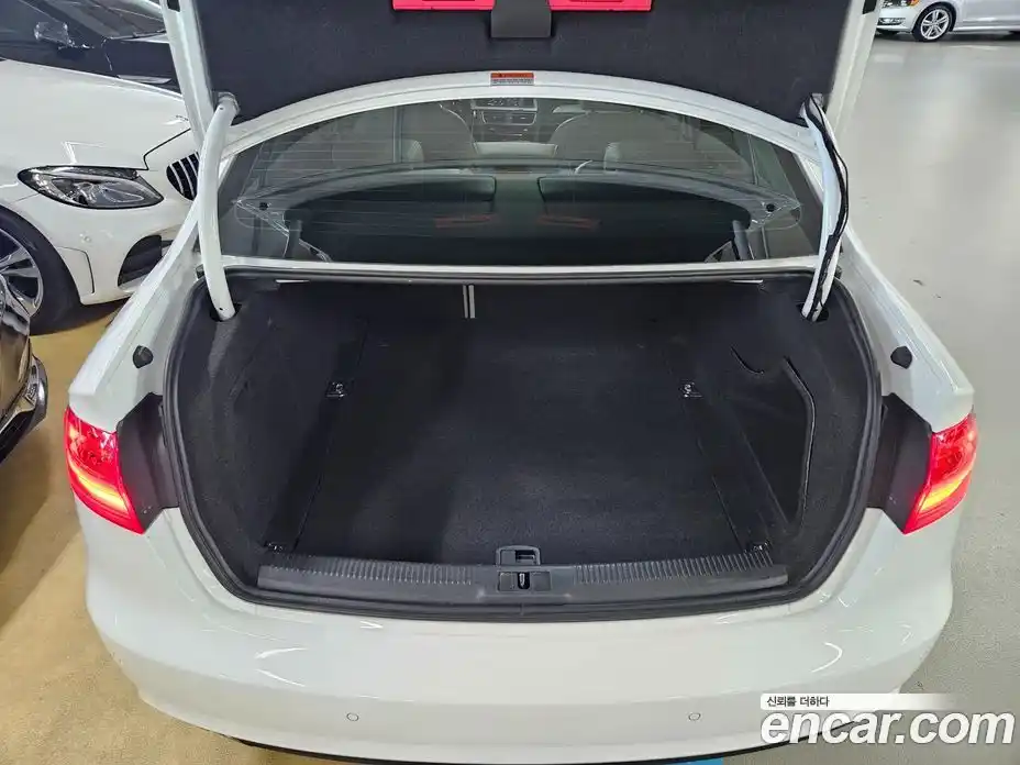 Audi A4 2015 2.0 Автомат в Москве № 196776, фото 20