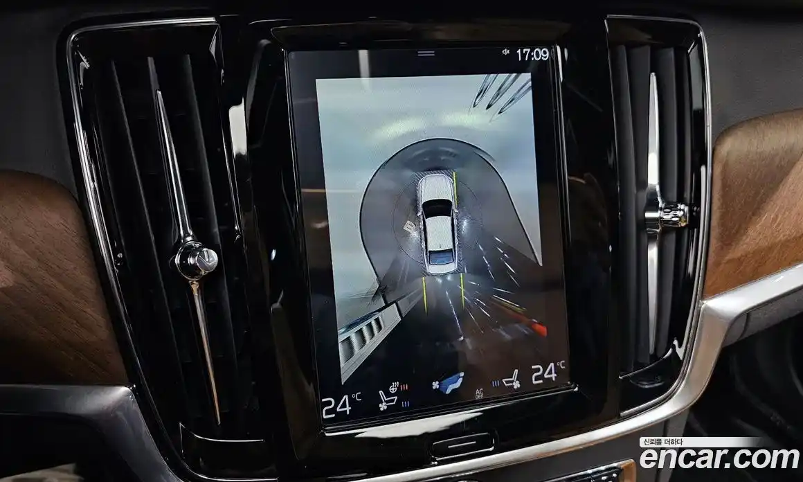 Volvo S90 2019 2.0 Автомат в Москве № 197065, фото 15