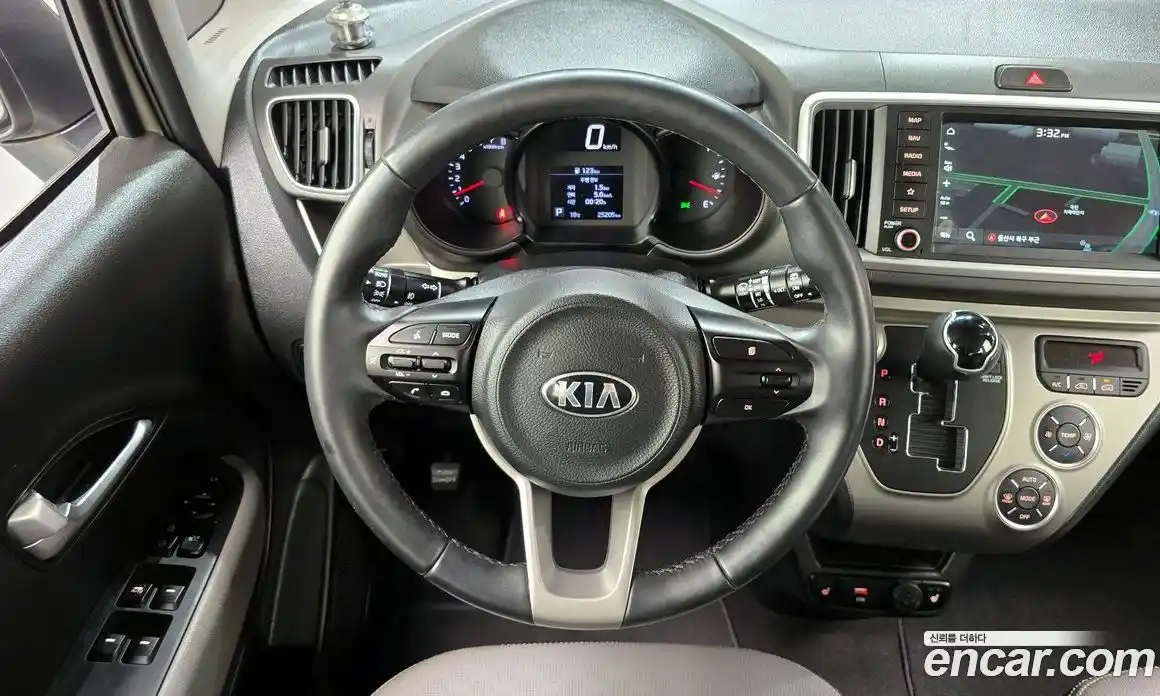 Kia Ray 2021 1.0 Автомат в Москве № 19752, фото 13