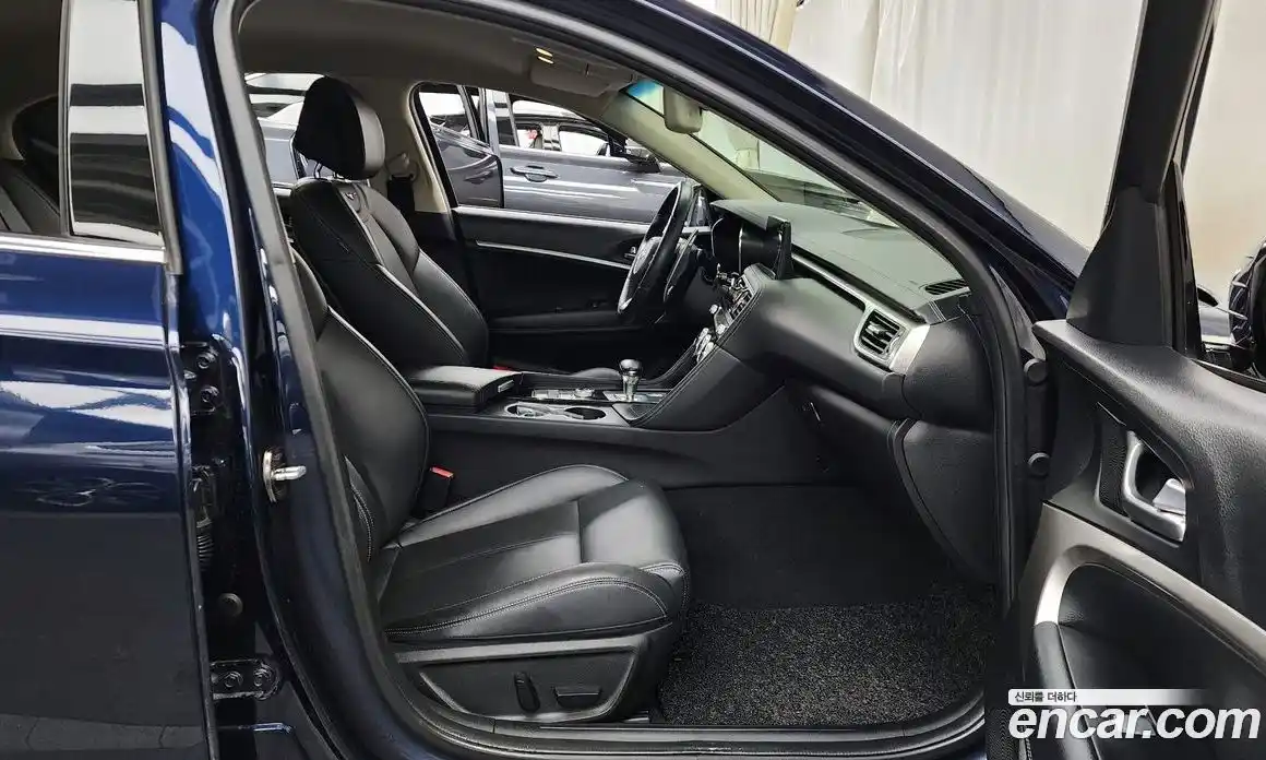 Genesis G70 2021 2.0 Автомат в Москве № 19962, фото 11