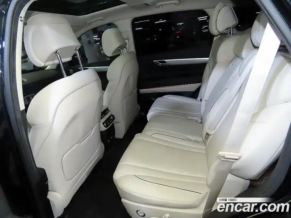 Genesis GV80 2020 3.0 Автомат в Москве № 206368, фото 16