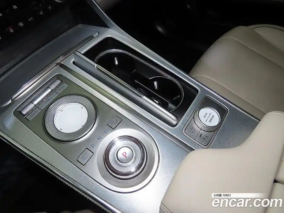 Genesis GV80 2020 3.0 Автомат в Москве № 206368, фото 9