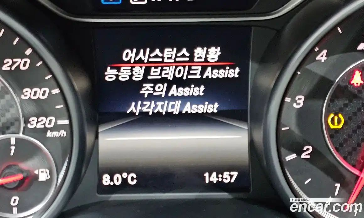 Mercedes-Benz GLA-Class 2018 2.0 Автомат в Москве № 212278, фото 16