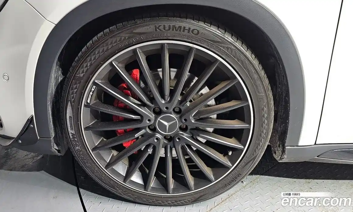 Mercedes-Benz GLA-Class 2018 2.0 Автомат в Москве № 212278, фото 5