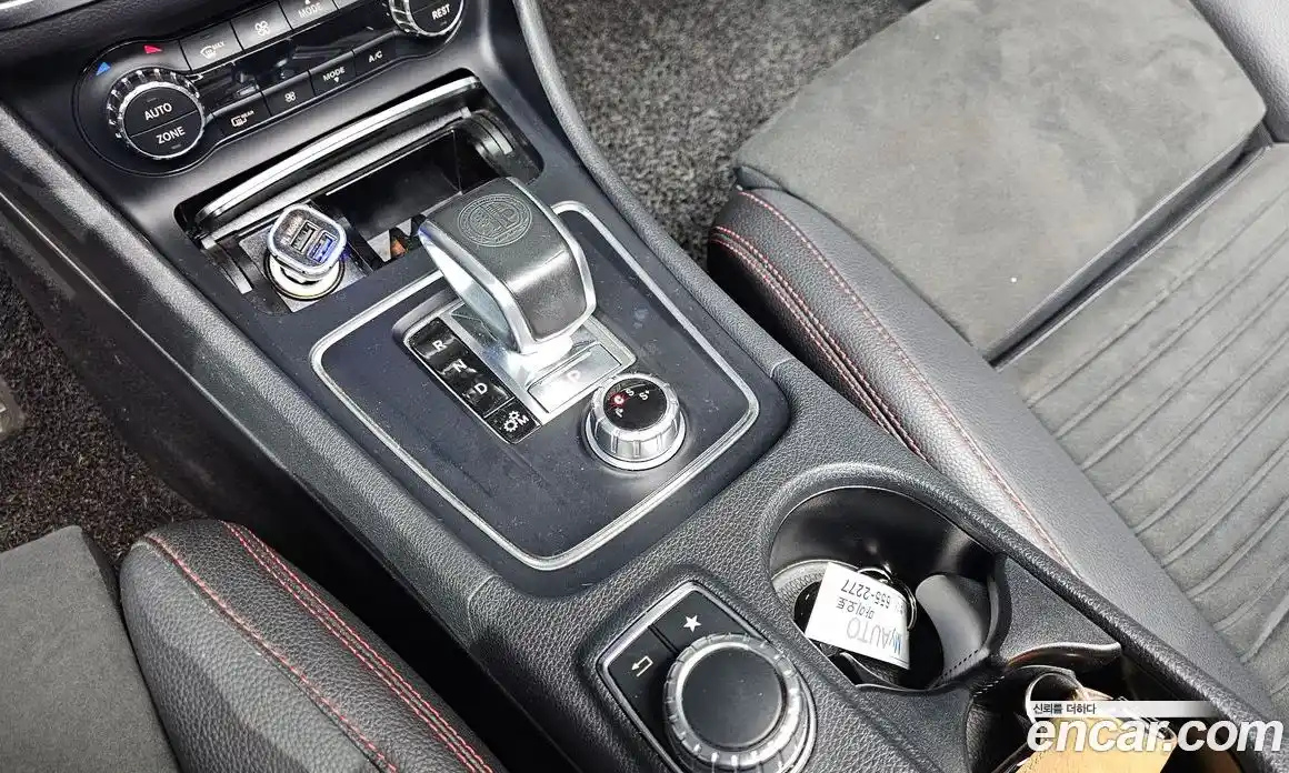 Mercedes-Benz GLA-Class 2018 2.0 Автомат в Москве № 212278, фото 9