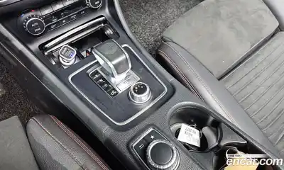 Mercedes-Benz GLA-Class 2018 2.0 Автомат в Москве № 212278, миниатюра 9