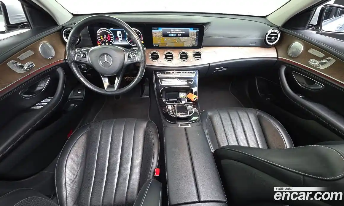 Mercedes-Benz E-Class 2018 2.0 Автомат в Москве № 212292, фото 6