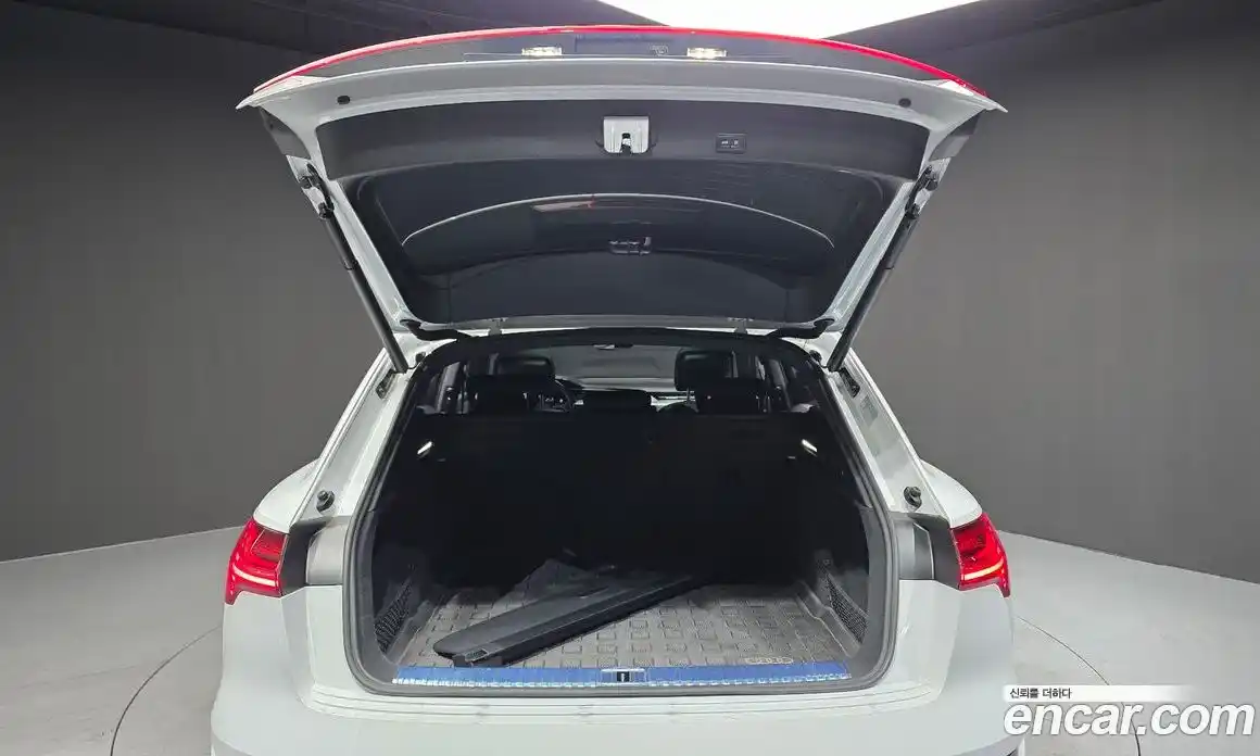 Audi e-tron 2022 0.2 Автомат в Москве № 212456, фото 20