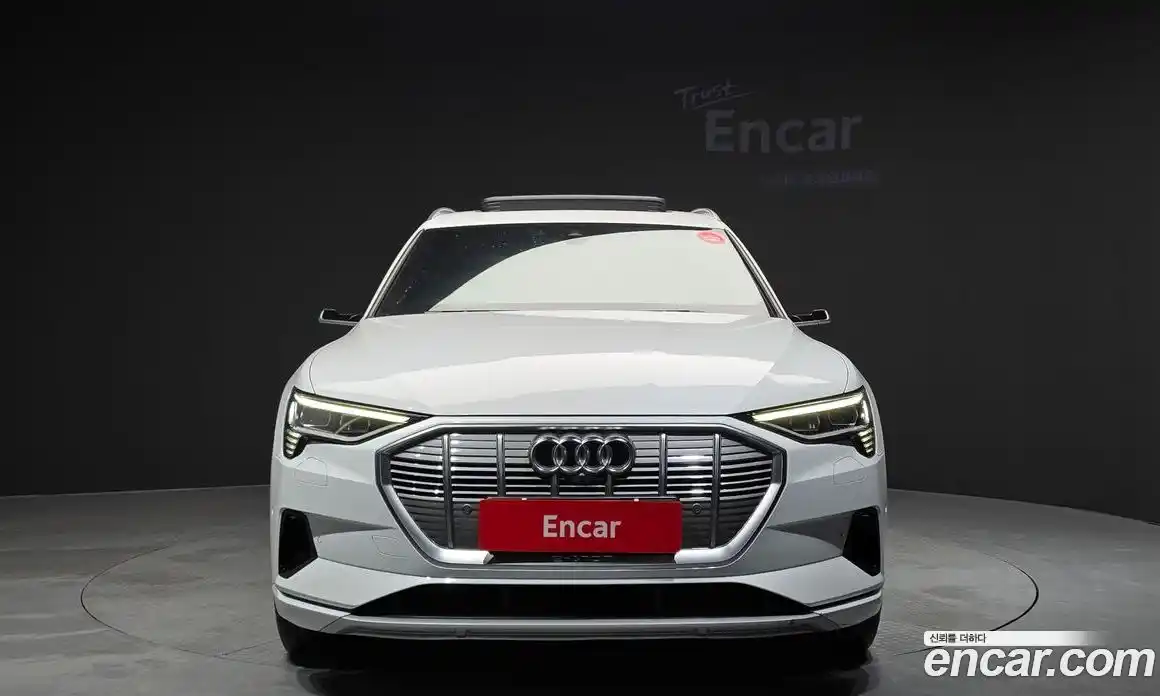 Audi e-tron 2022 0.2 Автомат в Москве № 212456, фото 3