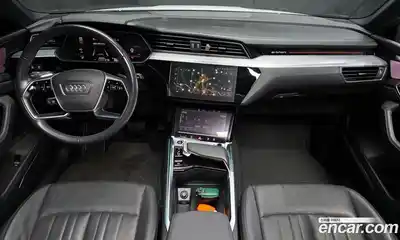 Audi e-tron 2022 0.2 Автомат в Москве № 212456, миниатюра 7