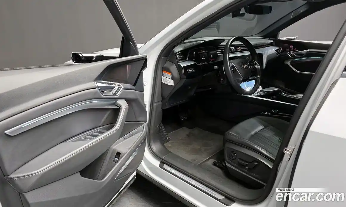 Audi e-tron 2022 0.2 Автомат в Москве № 212456, фото 10