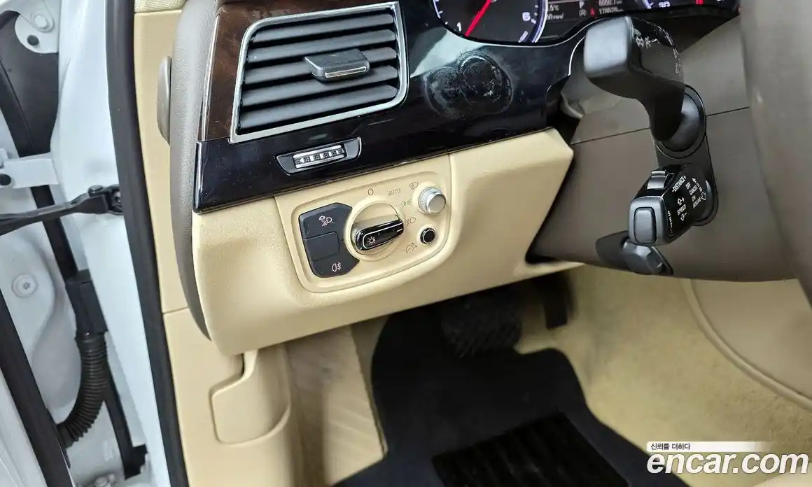 Audi A8 2015 3.0 Автомат в Москве № 212591, фото 16