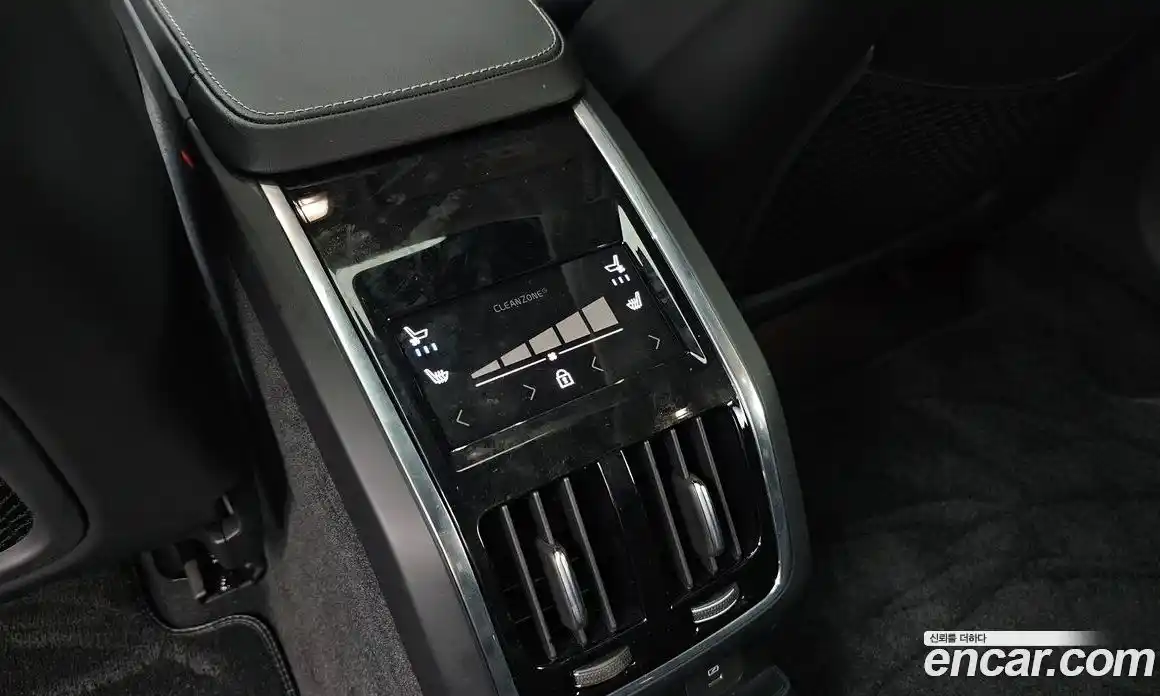 Volvo S90 2025 2.0 Автомат в Москве № 212759, фото 17