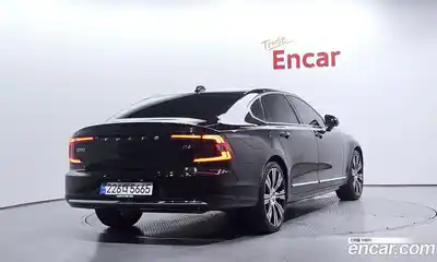 Volvo S90 2025 2.0 Автомат в Москве № 212759, миниатюра 2