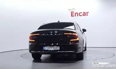 Volvo S90 2025 2.0 Автомат в Москве № 212759, миниатюра 4