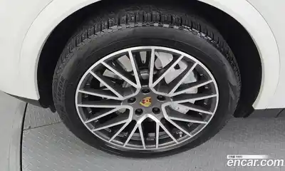 Porsche Cayenne 2020 3.0 Автомат в Москве № 213209, миниатюра 5