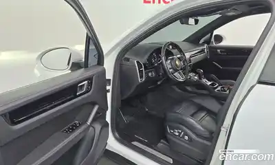 Porsche Cayenne 2020 3.0 Автомат в Москве № 213209, миниатюра 10