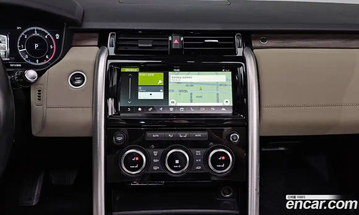 Land Rover Discovery 2018 3.0 Автомат в Москве № 213707, фото 15