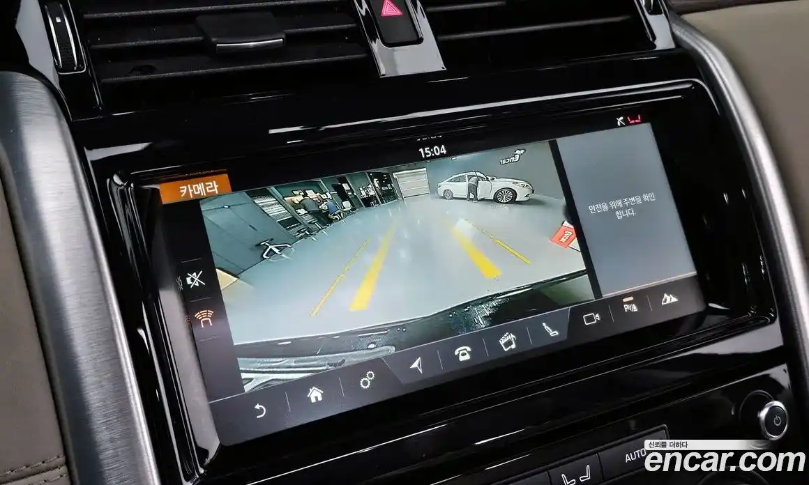 Land Rover Discovery 2018 3.0 Автомат в Москве № 213707, фото 16